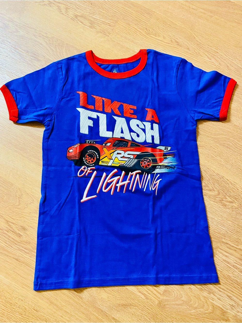 DisneyCars Lightning McQueen Tee -New